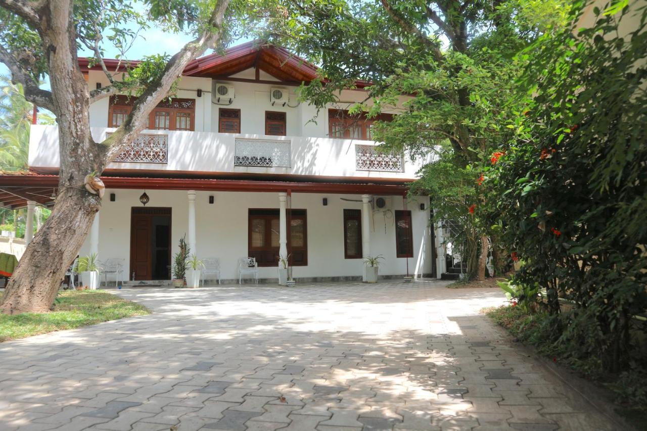 Mango Tree House Bed and Breakfast Beruwala Exterior foto